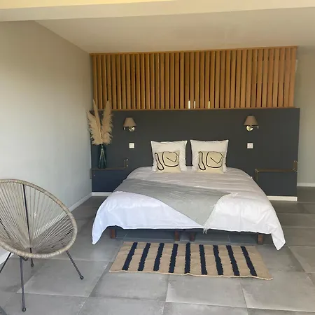 Rondinara Camara - Bed & Breakfast *